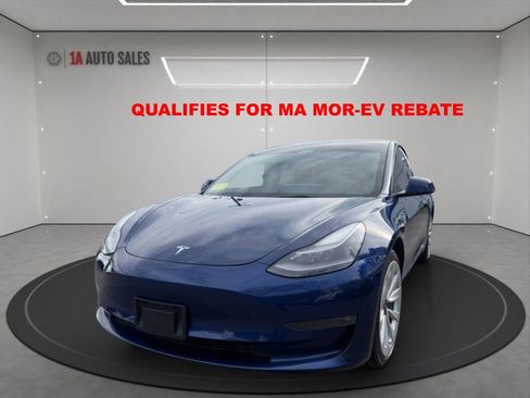 Used 2022 Tesla Model 3 Long Range image 1