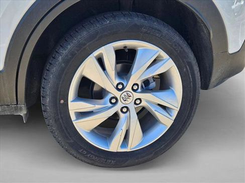 Used 2025 Buick Encore GX Preferred image 16