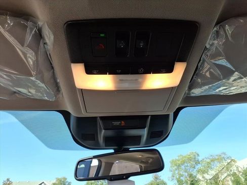 New 2026 Nissan Rogue Platinum w/ Platinum Premium Package image 24