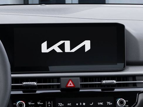 New 2026 Kia Sportage EX image 20