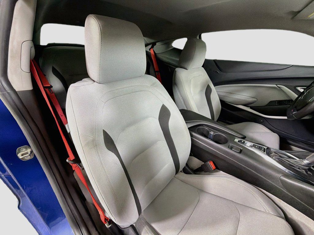 Used 2023 Chevrolet Camaro SS RWD image 28