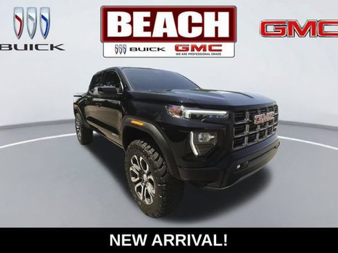 Used 2024 GMC Canyon AT4 w/ AT4 Premium Package AWD/4WD image 1