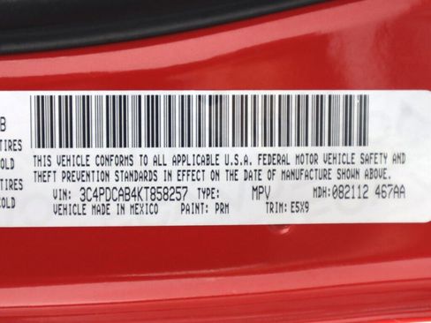 Used 2019 Dodge Journey SE image 38