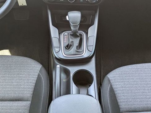 Used 2020 Kia Soul S FWD image 18