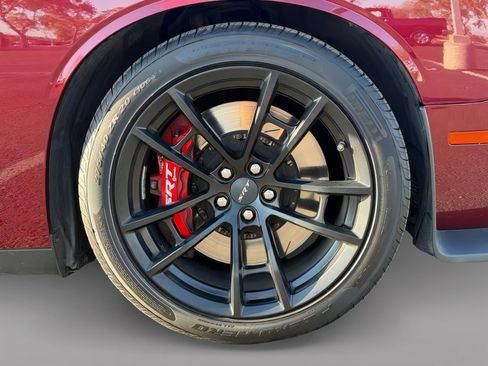 Used 2023 Dodge Challenger SRT Hellcat RWD image 9