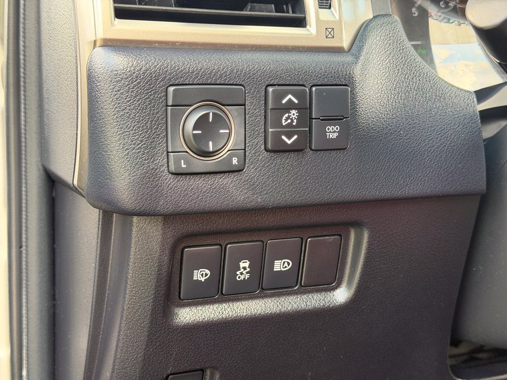Used 2020 Lexus GX 460 Premium AWD/4WD image 23