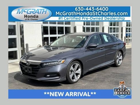 Used 2018 Honda Accord Touring image 1