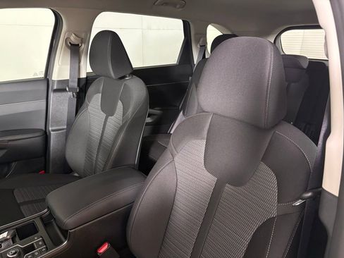 New 2026 Kia Sorento LX image 19