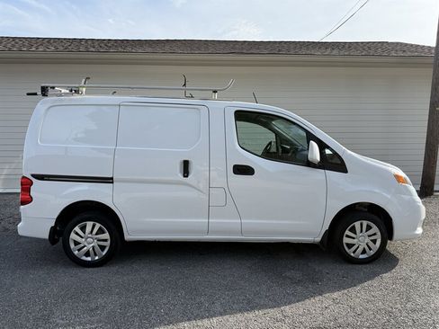 Used 2021 Nissan NV200 SV FWD image 1
