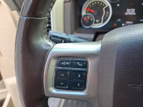 Used 2015 RAM 1500 Laramie w/ Convenience Group RWD image 18