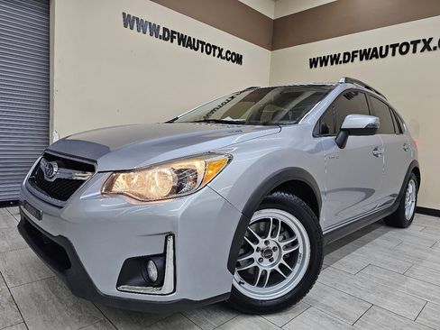 Used 2016 Subaru Crosstrek Touring image 1