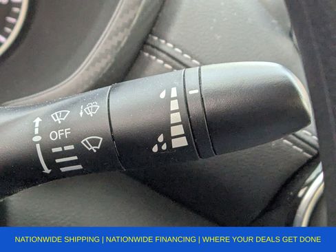 Used 2025 Nissan Sentra SV image 38