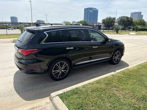 Used 2016 INFINITI QX60 FWD w/ Deluxe Technology Package image 3