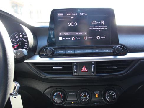 Used 2024 Kia Forte LXS FWD image 15