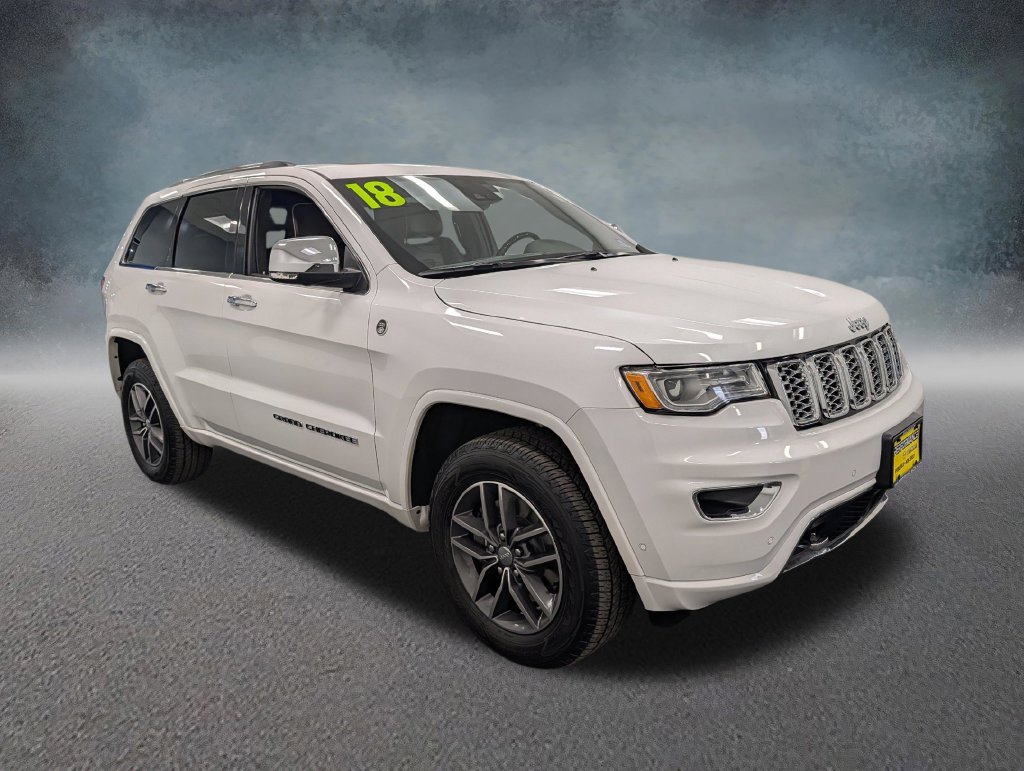 Used 2018 Jeep Grand Cherokee Overland AWD/4WD image 3