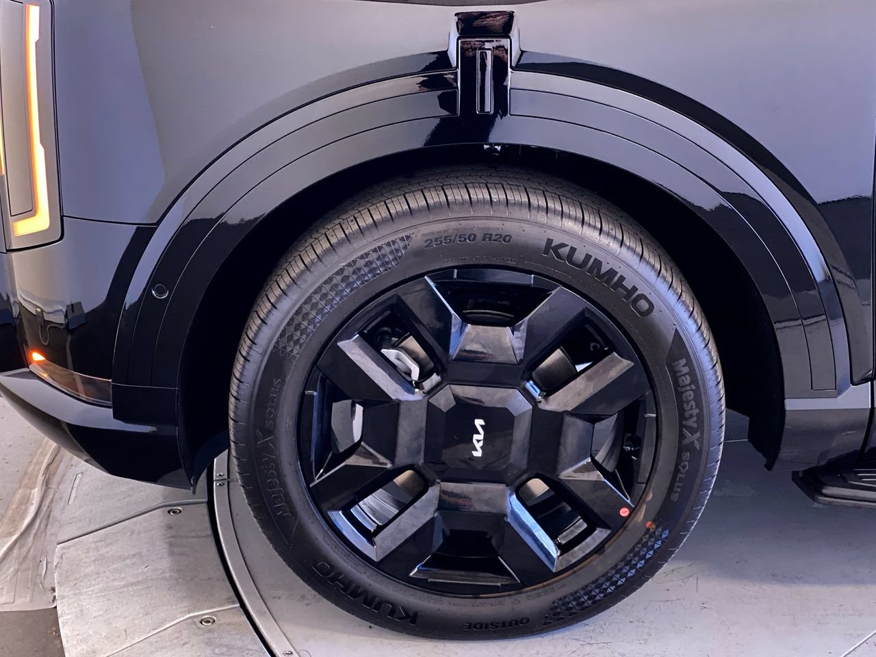 New 2027 Kia Telluride SX Prestige AWD/4WD image 12