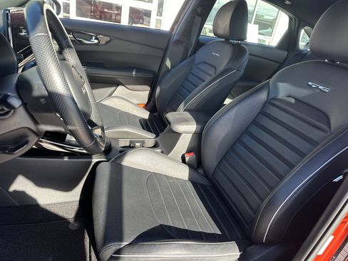 Used 2023 Kia Forte GT-Line w/ GT-Line Premium Package image 10