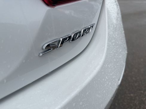 Used 2022 Honda Accord Sport image 5
