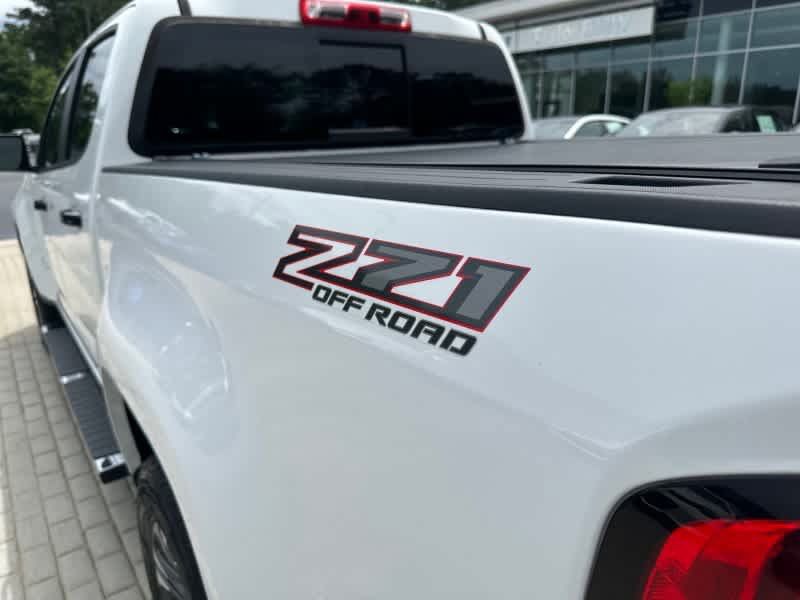 Used 2021 Chevrolet Colorado Z71 w/ Safety Package AWD/4WD image 17