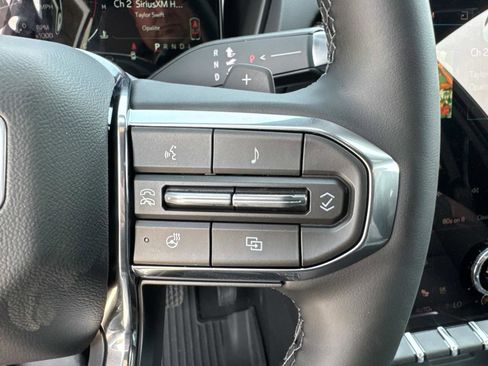 New 2026 GMC Terrain Elevation w/ Elevation Premium Package FWD image 31