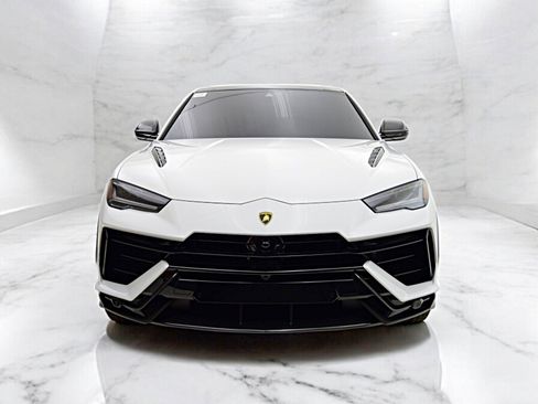 Used 2024 Lamborghini Urus Performante image 15
