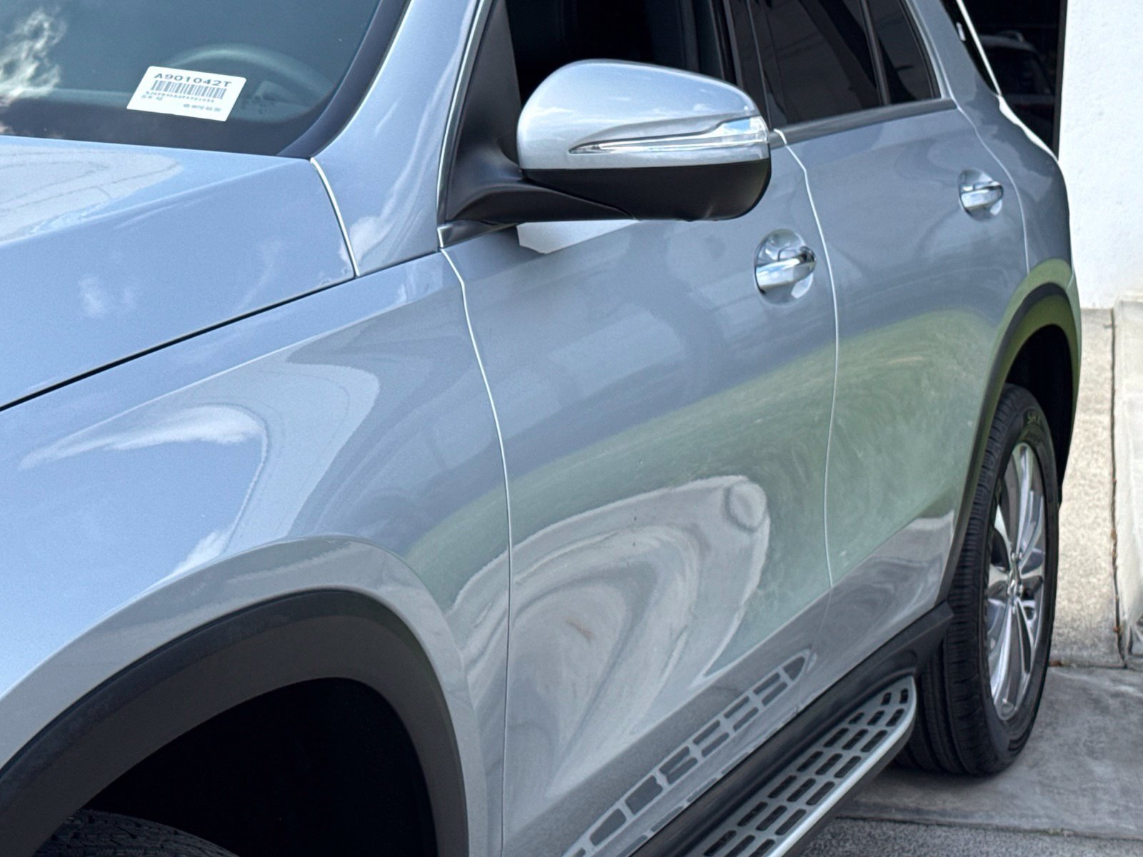 Used 2023 Mercedes-Benz GLE 350 4MATIC image 4