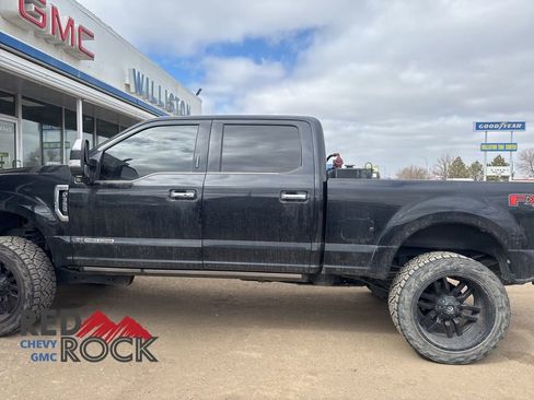 Used 2019 Ford F350 Platinum w/ Platinum Ultimate Package AWD/4WD image 7