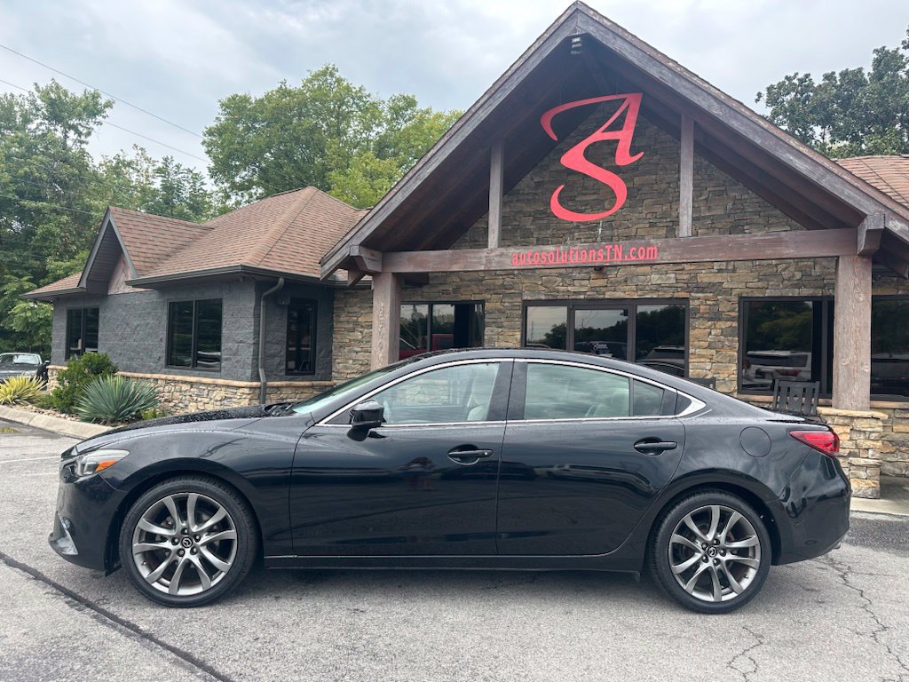 Used 2017 MAZDA MAZDA6 Grand Touring FWD image 2