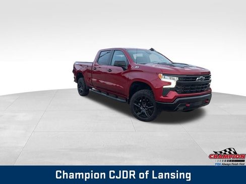 Used 2024 Chevrolet Silverado 1500 LT Trail Boss w/ Convenience Package II image 8