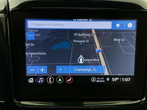 Used 2023 Chevrolet Traverse Premier AWD/4WD image 13