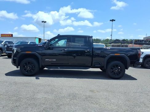 New 2026 GMC Sierra 2500 AT4 w/ Max Trailering Package AWD/4WD image 4