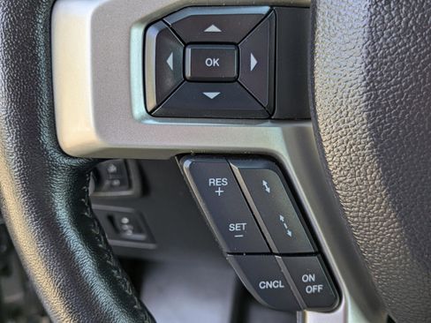 Used 2020 Ford F150 Lariat w/ Equipment Group 502A Luxury image 23