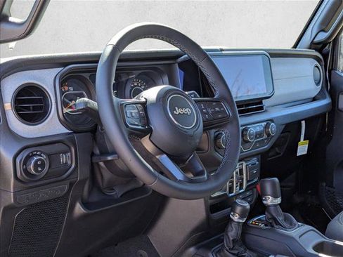 New 2026 Jeep Gladiator Sport image 3