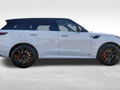 New 2026 Land Rover Range Rover Sport Dynamic SE