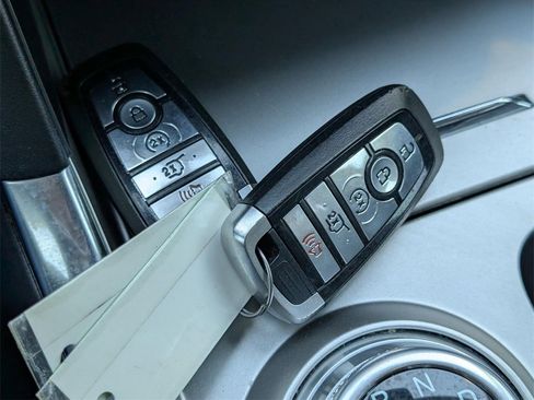 Used 2020 Ford Explorer XLT w/ Equipment Group 202A image 37