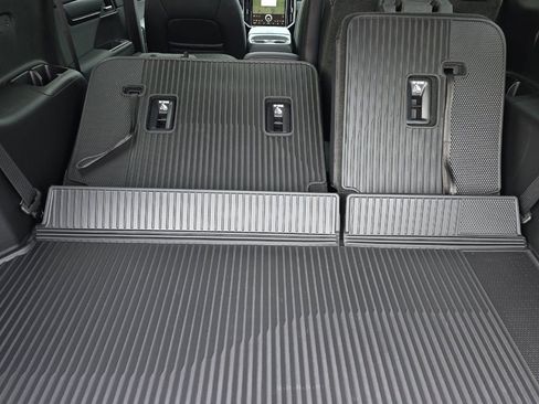 New 2026 GMC Acadia AT4 w/ Luxury Package image 14