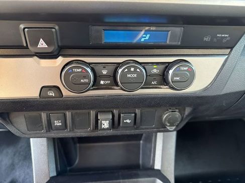 Certified 2021 Toyota Tacoma SR5 image 21