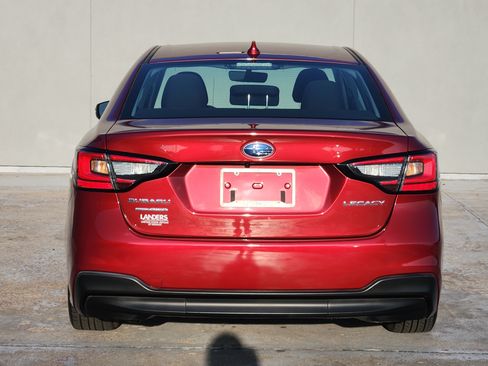 Used 2025 Subaru Legacy Premium AWD/4WD image 7