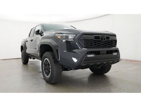 New 2026 Toyota Tacoma TRD Off-Road AWD/4WD image 30