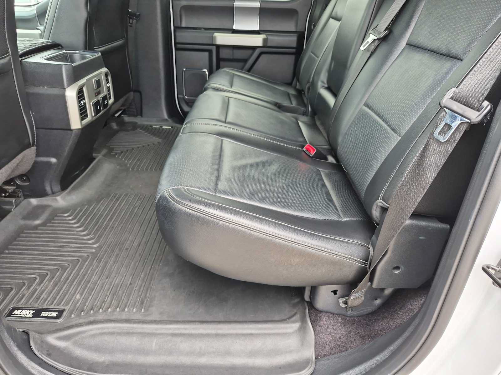 Used 2017 Ford F150 Lariat w/ Equipment Group 502A Luxury AWD/4WD image 20