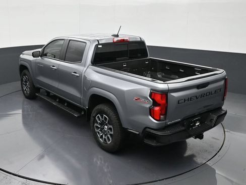 Used 2025 Chevrolet Colorado Z71 AWD/4WD image 14