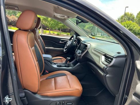 Used 2017 GMC Acadia SLT AWD/4WD image 51