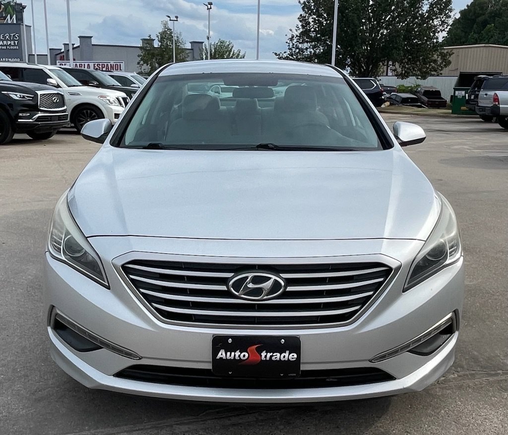 Used 2015 Hyundai Sonata SE FWD image 7