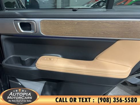 Used 2025 Hyundai Santa Fe Limited AWD/4WD image 24