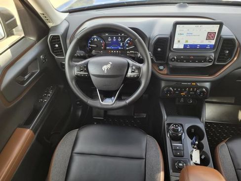 Used 2024 Ford Bronco Sport Outer Banks AWD/4WD image 19
