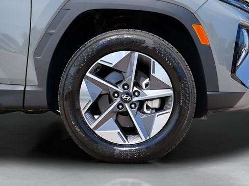 Certified 2026 Hyundai Tucson SEL Plus AWD/4WD image 9