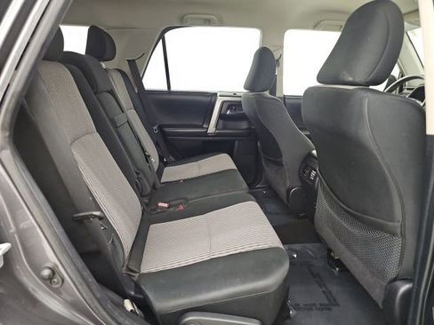 Used 2014 Toyota 4Runner SR5 image 33