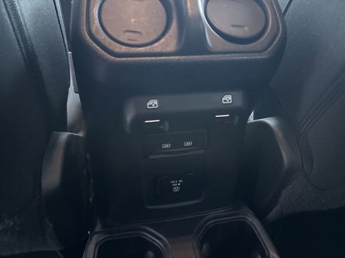 Used 2022 Jeep Wrangler Unlimited Sahara w/ Cold Weather Group image 12