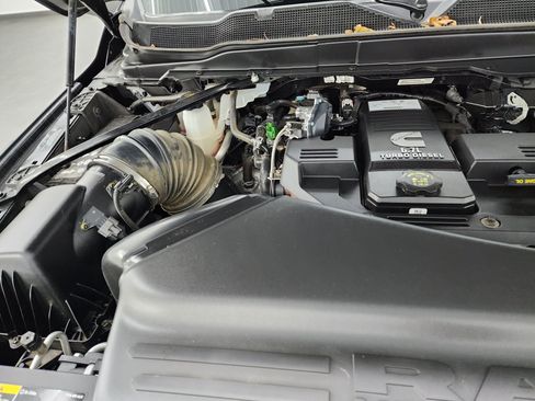 Used 2024 RAM 2500 Laramie w/ Sport Appearance Package AWD/4WD image 20