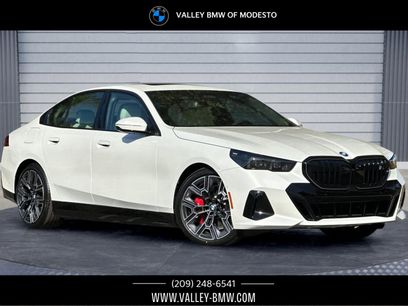 New 2026 BMW i5 eDrive40 w/ M Sport Package